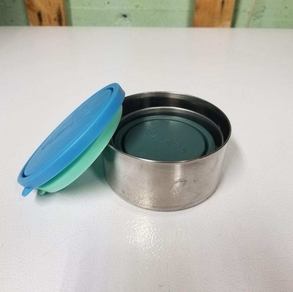 Stainless steel nesting bowls